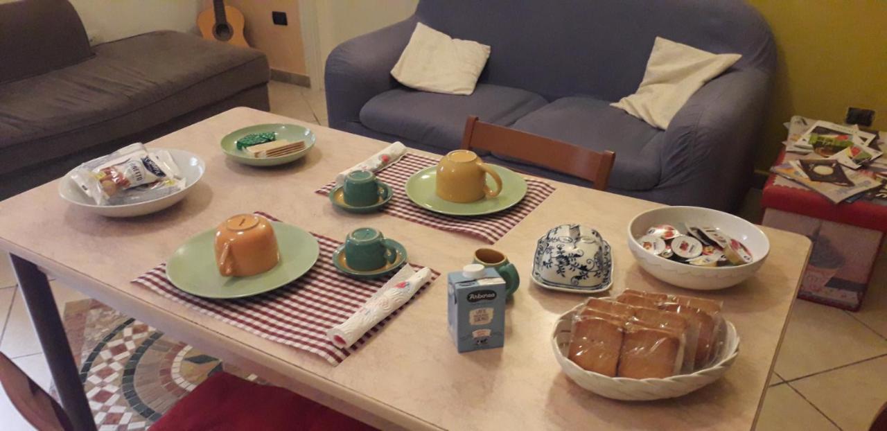 Monna Catarina B&B Sassari Bagian luar foto